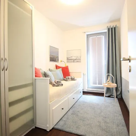 Bellevue - Panoramablick Auf Sund Apartment *