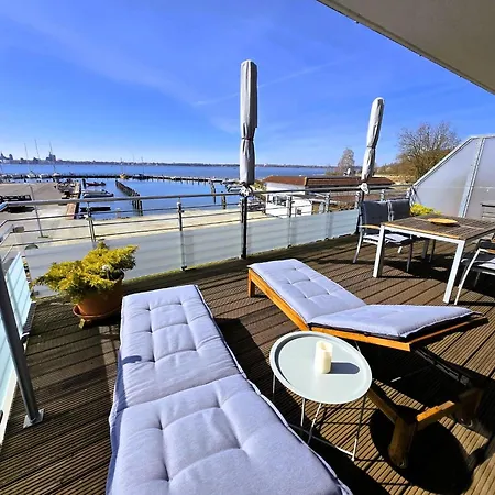 Bellevue - Panoramablick Auf Sund Appartement